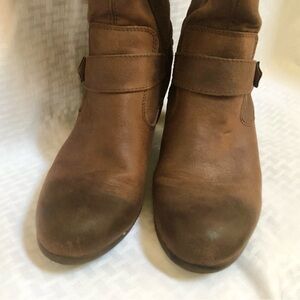 Brown Knee-High Boots With Zippers and 3” Heels